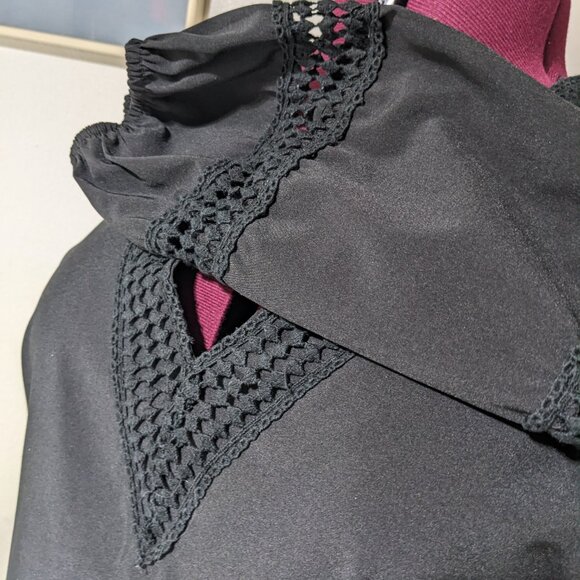 2 TOPS, HOPE SPRINGS LONG BUTTON UP BLOUSE W/TANK TOP + BLACK TOP - Picture 7 of 9